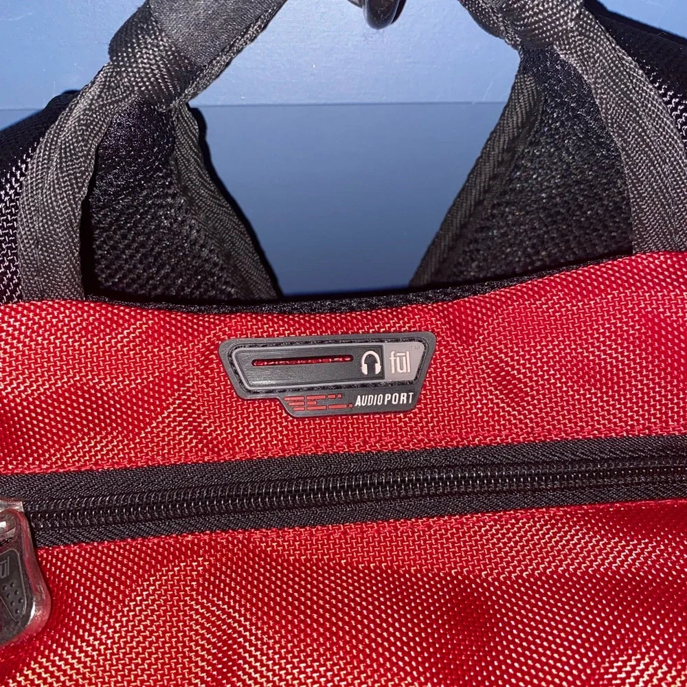 FUL Red Multi-Pocket Backpack with‎ audio port NWOT